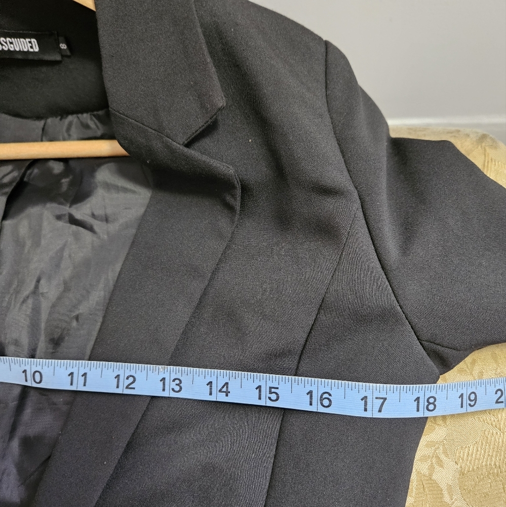 Missguided Women's Black Ostrich Feather Hem Jacket/Blazer - Picture 11 of 12